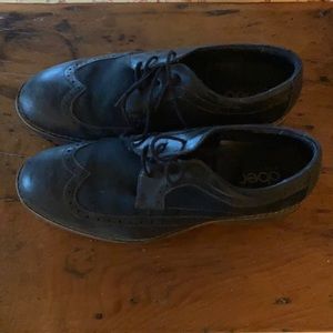 Abeo Men’s 10 oxfords